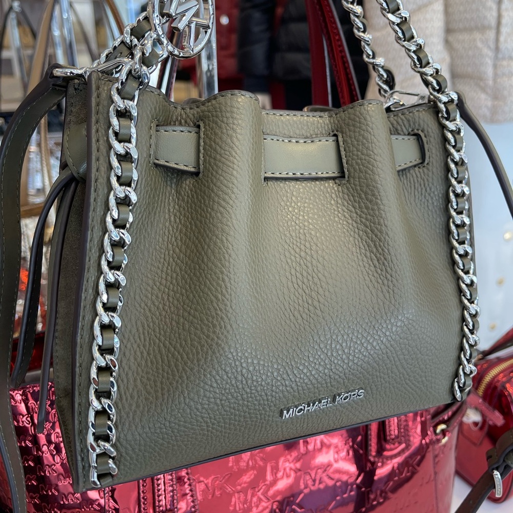 MICHAEL KORS Mina Small Chain Convertible Crossbody XBody Bag
Olive Belted Chain - Picture 10 of 16